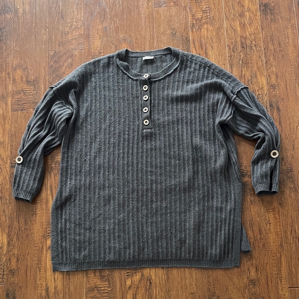 Free People Gray Ribbed‎ Sweater